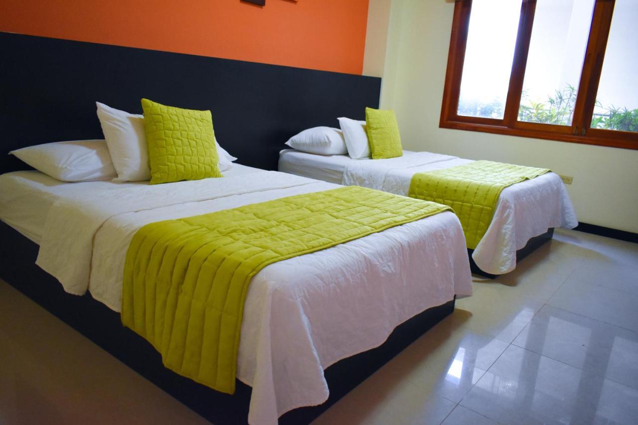 Hotel La Laguna Galapagos Puerto Villamil Esterno foto
